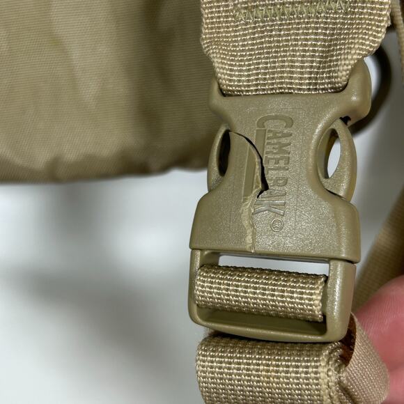 CamelBak Maximum Gear Desert Camo Thermobak 3L Hydration Back Pack Cleaning Kit - Picture 7 of 8